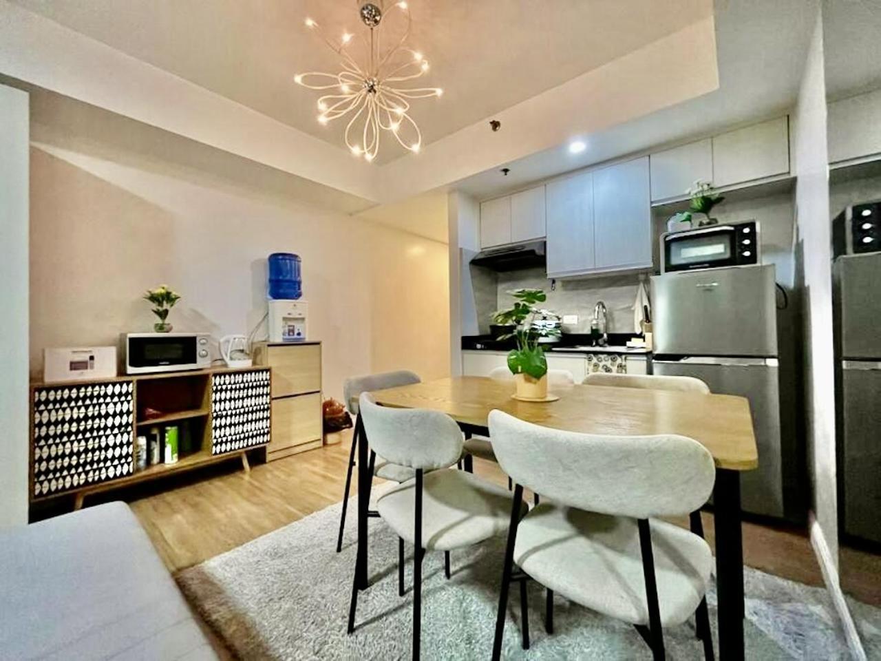 Abreeza Studio Suite 2321 - Pool, Wifi, City View, Washer, Ac, Netflix, Mall Davao City Buitenkant foto