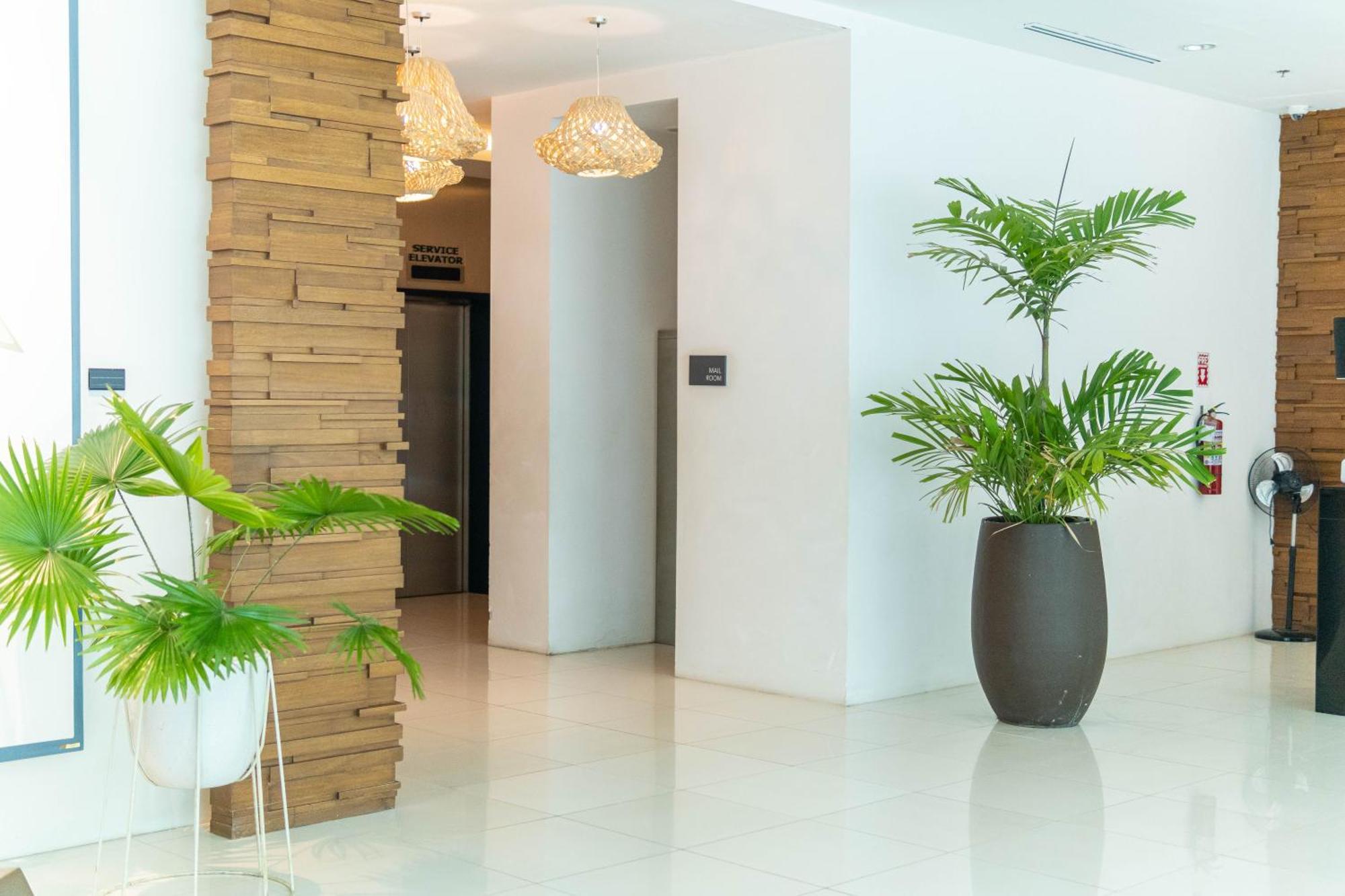 Abreeza Studio Suite 2321 - Pool, Wifi, City View, Washer, Ac, Netflix, Mall Davao City Buitenkant foto